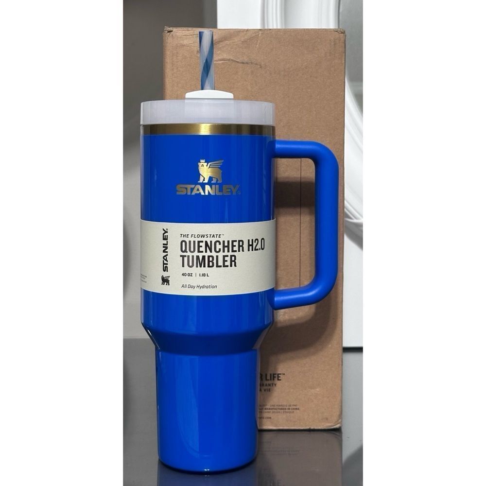Stanley Quencher H2.0 FlowState 40oz Tumbler, ARCTIC‎ TWIST - Picture 1 of 6